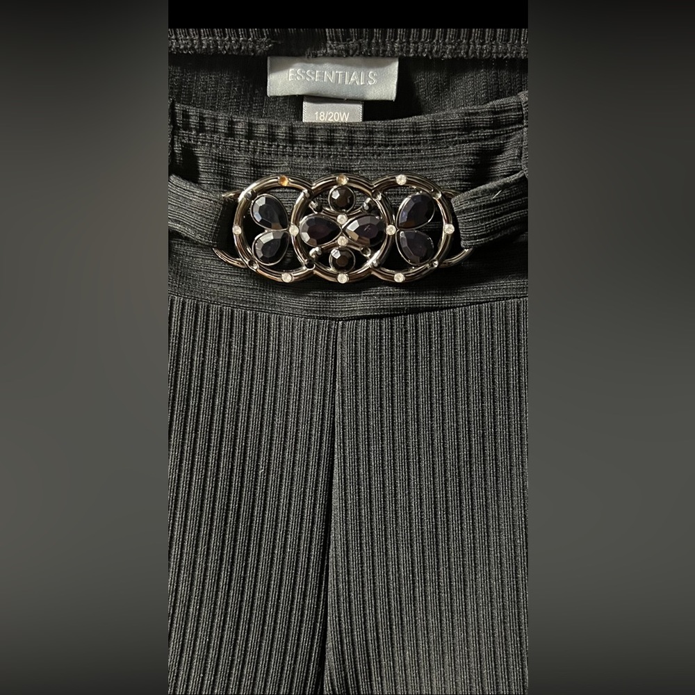 🆂🅾🅻🅳! Essentials Black Ribbed Ladies Pants - Picture 8 of 8